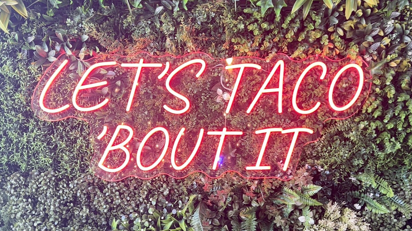 Halal Food Santi Review of Talkin Tacos - Lets talk about it