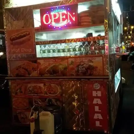 5&29 Halal Gyro Cart